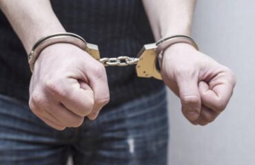 Χαϊδάρι: Συνελήφθη μετά από καταδίωξη 20χρονος με πιστόλι και γεμιστήρα