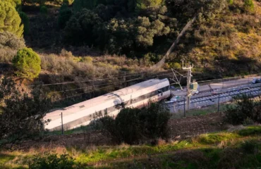 Σιδηροδρομικό δυστύχημα στην Ισπανία: Αποζημιώσεις ύψους 20 εκατ. ευρώ στις οικογένειες των θυμάτων