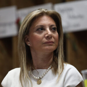 Καρυστιανού: Η ανάρτηση για τις 5 εργάτριες που σκοτώθηκαν στην φονική έκρηξη στο εργοστάσιο Βιολάντα