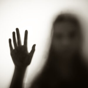 Χαλάνδρι: 55χρονος επιτέθηκε στην 49χρονη αδερφή του – Την τραυμάτισε στα μάτια