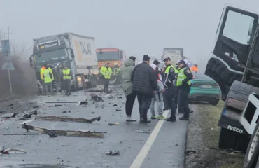 Τροχαίο δυστύχημα στη Ρουμανία: «Προχθές ήμασταν μαζί – Πιτσιρίκια είναι» λέει ο πρώην αντιδήμαρχος Αλεξάνδρειας