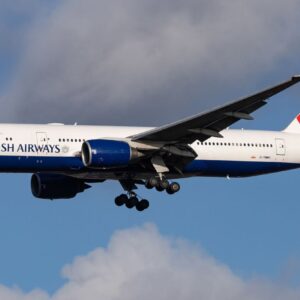 Βίντεο: Η στιγμή που πέφτει τροχός από αεροπλάνο της British Airways αμέσως μετά την απογείωση