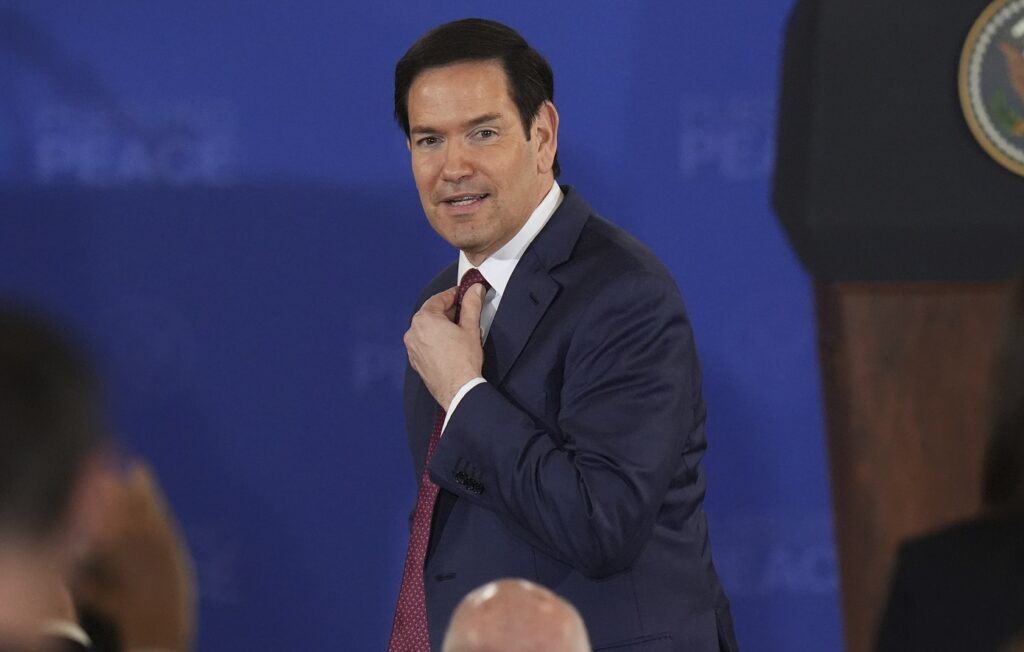 Μ.Ρούμπιο: «Θα υπάρξει νέα στρατιωτική επιχείρηση αν η κυβέρνηση της Βενεζουέλας δεν συνεργαστεί»