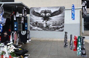 Σε εξέλιξη η μεταφορά με C-130 των σορών των επτά οπαδών του ΠΑΟΚ από την Τιμισοάρα στη Θεσσαλονίκη