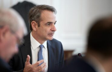 Μητσοτάκης από Ζάγκρεμπ: «Απαραίτητες οι αμυντικές δαπάνες για την ασφάλεια»