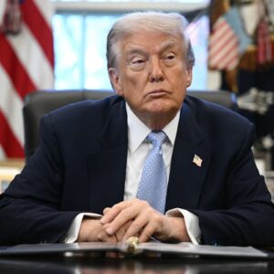 ΝΥΤ: Ένα ευρύ «πακέτο» στρατιωτικών επιλογών κατά του Ιράν παρουσιάστηκε στο Ν.Τραμπ – Τι εξετάζεται