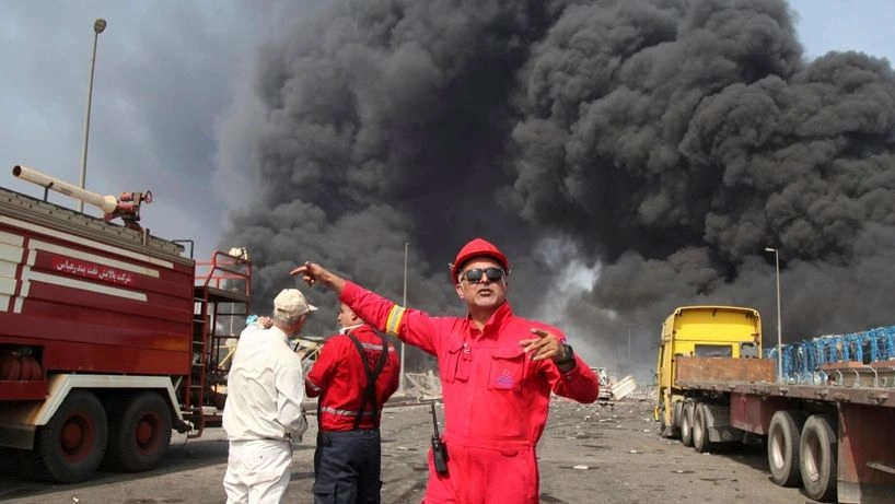 Ισχυρές εκρήξεις στο νότιο Ιράν: 4 νεκροί – Η Τεχεράνη διαψεύδει πως στόχος ήταν ο αρχηγός του Ναυτικού (upd)