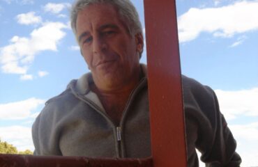 Τ.Επστάιν: Στο «φως» βίντεο που τον δείχνει να αποκαλεί τον εαυτό του «σεξουαλικό αρπακτικό πρώτης κατηγορίας»!