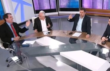 «Συγκρούστηκαν» on air οι Δ.Καιριδής και Χ.Κατσώτης: «Θα μας στείλετε φυλακή» – «Θα σας στείλουμε να δουλέψετε»!