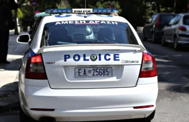 Βέροια: Χειροπέδες σε 30χρονο που διέρρηξε όχημα και τραυμάτισε αστυνομικό