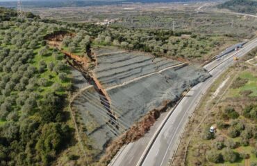 Άρτα: 200 μέτρα είναι το μήκος του ρήγματος πάνω από την Ιόνια Οδό!