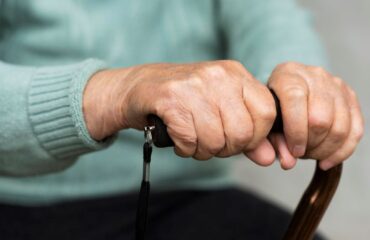 Απίστευτο περιστατικό στην Κοζάνη: Ηλικιωμένες «πιάστηκαν στα χέρια» μετά από καβγά