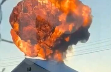 Ρωσία: Ισχυρή έκρηξη και φωτιά σε σιδηροδρομικό σταθμό στην περιφέρεια Ταμπόφ (βίντεο)