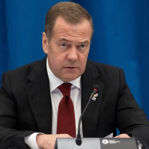 Η εμπνευσμένη από το Game of Thrones ανάρτηση του Ν.Μεντβέντεφ για τη λήξη της New Start: «Όλα ανήκουν στο παρελθόν»