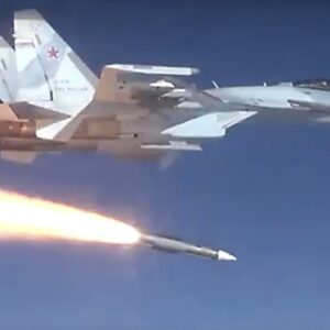 Η αεροπορία της Αλγερίας εμφάνισε τον συνδυασμό S-35S με R-37M (βίντεο)