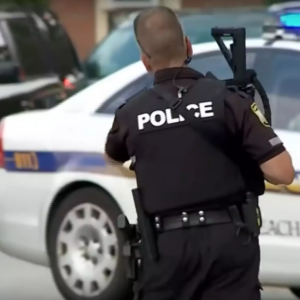 ΗΠΑ: 36χρονη σκότωσε με μια σφαίρα στο κεφάλι πατέρα τριών παιδιών που την έβαλε στο αυτοκίνητό του γιατί κρύωνε