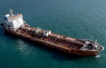 Οι Φρουροί της Επανάστασης κατάσχεσαν στον Περσικό Κόλπο δύο τάνκερ με πάνω από 1 εκατ. λίτρα λαθραίο ντίζελ