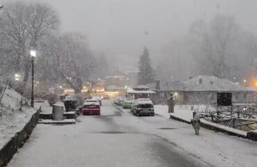 Περιπέτεια στο Μέτσοβο για Σαουδάραβα τουρίστα: Εγκλωβίστηκε στα χιόνια κοντά στην λίμνη Πηγών Αώου