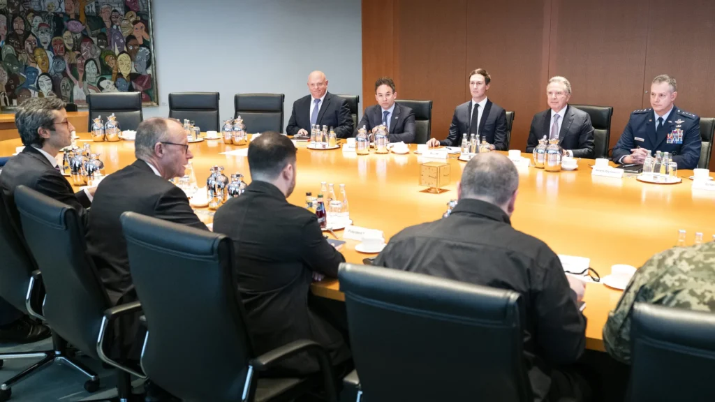 Αμερικανοί και Ουκρανοί «βλέπουν» εκλογές μέχρι το Μάρτιο μαζί με  ειρηνευτική συμφωνία, λέει το Reuters