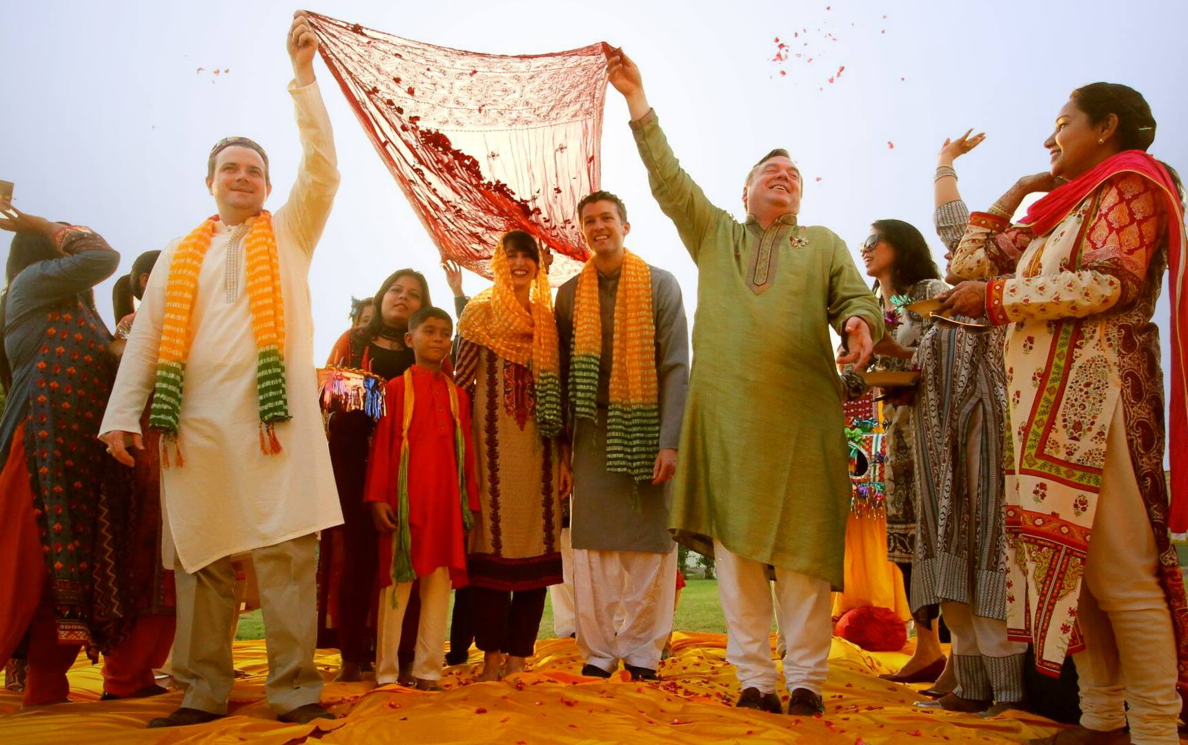 Πρόεδρος Πακιστανών: «Να ενώσουμε τις φωνές μας για να επιτραπεί ο γάμος μεταξύ ξαδέρφων στην Ελλάδα»