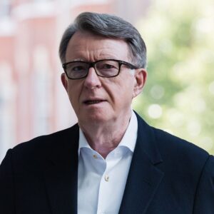 Σκάνδαλο Έπσταϊν:  Έφοδοι της βρετανικής Αστυνομίας σε κατοικίες που συνδέονται με τον Πίτερ Μάντελσον