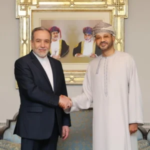 Ικανοποιημένος ο Ιρανός υπουργός Εξωτερικών από την πρώτη επαφή με τις ΗΠΑ: «Κάναμε καλή αρχή»