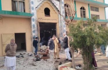 Ισλαμαμπάντ: Ισχυρή έκρηξη σε τέμενος – Τουλάχιστον 24 νεκροί και 80 τραυματίες (βίντεο) (upd)