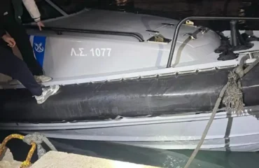 Φωτογραφίες σοκ από τον «υγρό τάφο» των παράνομων μεταναστών στην Χίο