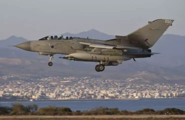 Βρετανία: Στέλνει μαχητικά στη βάση του Ακρωτηρίου στην Κύπρο εν μέσω φόβων για αμερικανική επίθεση στο Ιράν