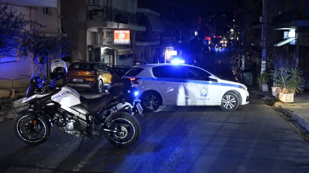 Επίθεση στο Γαλάτσι: «Με μαχαίρωσαν» φώναζε ο 32χρονος