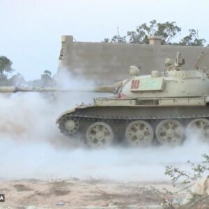 Λιβύη: Βλήμα άρματος έσκασε μέσα στο πυροβόλο στην διάρκεια εκπαίδευσης – Ένας νεκρός (βίντεο)