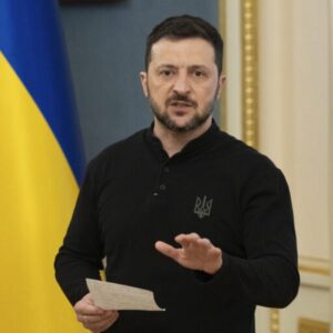 Β.Ζελένσκι: «Η Ρωσία εκτόξευσε 2.000 drones, 1.200 βόμβες και 116 πυραύλους στην Ουκρανία»