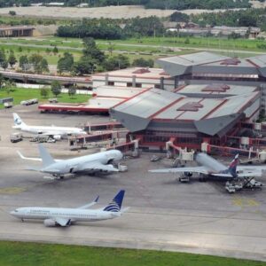 Κούβα: Σταματά για έναν μήνα τον ανεφοδιασμό αεροσκαφών με κηροζίνη λόγω ενεργειακής κρίσης