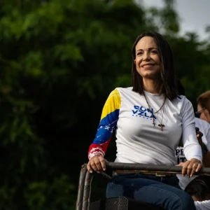 Politico: «Απογοητευμένοι στις ΗΠΑ με την Μαρία Ματσάδο – Υπονομεύει την πολιτική Τραμπ»