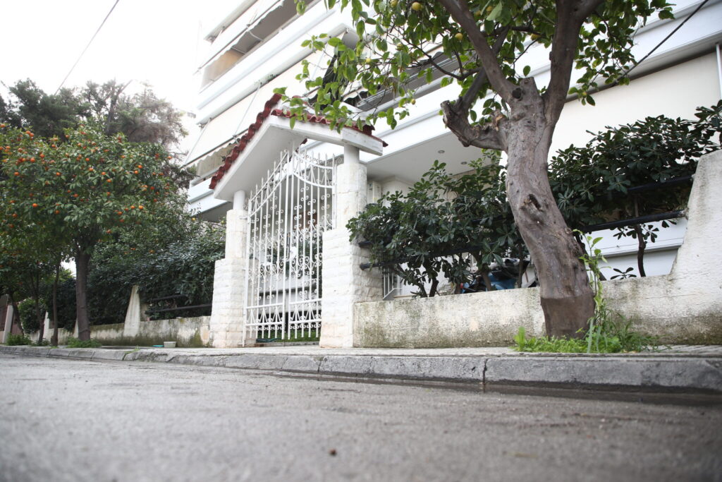 Σοκάρουν οι μαρτυρίες για το δυστύχημα στην Ελευσίνα: «Μαμά μου άντεξε – Άνοιξε τα μάτια σου»