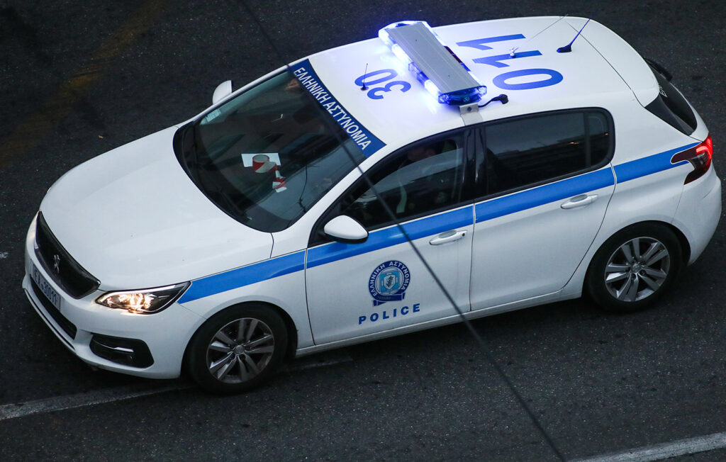 Βίντεο ντοκουμέντο από την κλοπή μηχανής στη Θεσσαλονίκη: «Όλα καλά θεία – Άντε φιλάκια!»