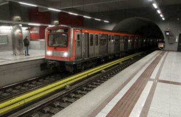 Μετρό «Αμπελόκηποι»: Άνδρας έχασε τις αισθήσεις του και έπεσε στις ράγες