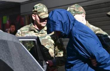 Προφυλακιστέος ο σμήναρχος που κατηγορείται για κατασκοπεία υπέρ της Κίνας: Οδηγήθηκε στις φυλακές Κορίνθου (upd)