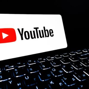 Το YouTube κρίθηκε στην Ρωσία ως «προπαγανδιστικός μηχανισμός των ΗΠΑ» και το κόβουν