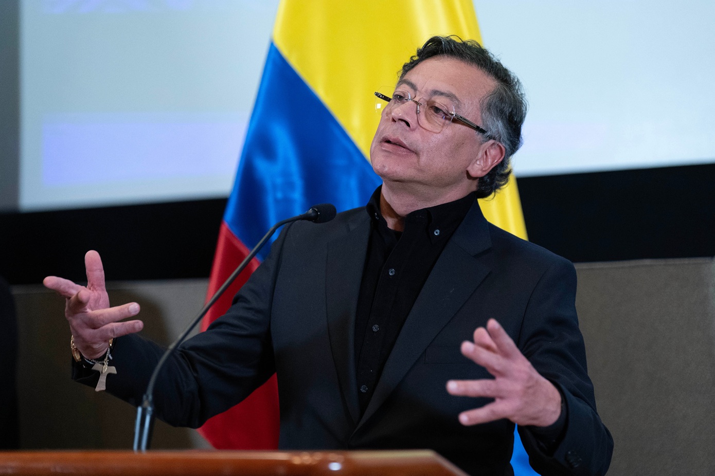 Κολομβία: Ο Γ.Πέτρο κατήγγειλε απόπειρα δολοφονίας