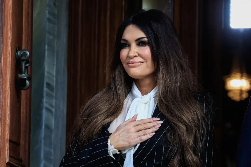 Κίμπερλι Γκίλφοϊλ: «Η Ελλάδα δίνει το παράδειγμα με την αύξηση των αμυντικών δαπανών στο 5%»