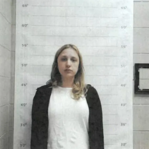 ΗΠΑ: Συνελήφθη 29χρονη καθηγήτρια σε λύκειο Θηλέων στη Λουϊζιάνα που έκανε σεξ με μαθήτριά της (φώτο)