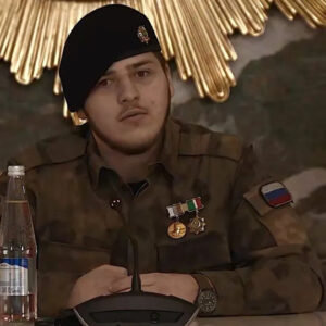 Ο γιος του Ρ.Καντίροφ έχασε τον σπλήνα του και κινδυνεύει με τύφλωση από το ένα μάτι μετά το τροχαίο ατύχημα