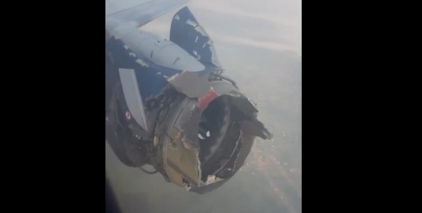Στιγμές πανικού σε πτήση στη Νιγηρία: Κινητήρας του αεροσκάφους εξερράγη στον αέρα – Δείτε βίντεο