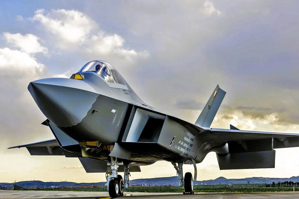 Οι Τούρκοι λένε ότι η Σαουδική Αραβία θα αγοράσει το μαχητικό KAAN