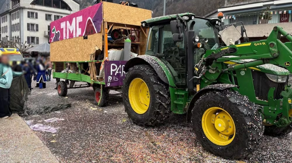 Ελβετία: Τουλάχιστον 11 τραυματίες από έκρηξη σε άρμα κατά τη διάρκεια καρναβαλικών εορτασμών