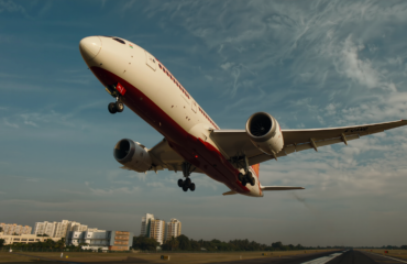 Συντριβή αεροσκάφους Air India με 260 νεκρούς: Έκοψαν την παροχή καυσίμου στους κινητήρες λίγο πριν την απογείωση!