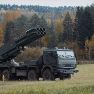 Το σύστημα κατευθυνόμενων βλημάτων εδάφους-εδάφους μακρού βεληνεκούς Sarma άρχισε να παράγεται για το ρωσικό Στρατό