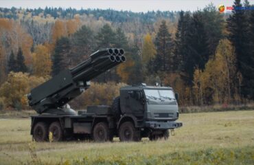 Το σύστημα κατευθυνόμενων βλημάτων εδάφους-εδάφους μακρού βεληνεκούς Sarma άρχισε να παράγεται για το ρωσικό Στρατό