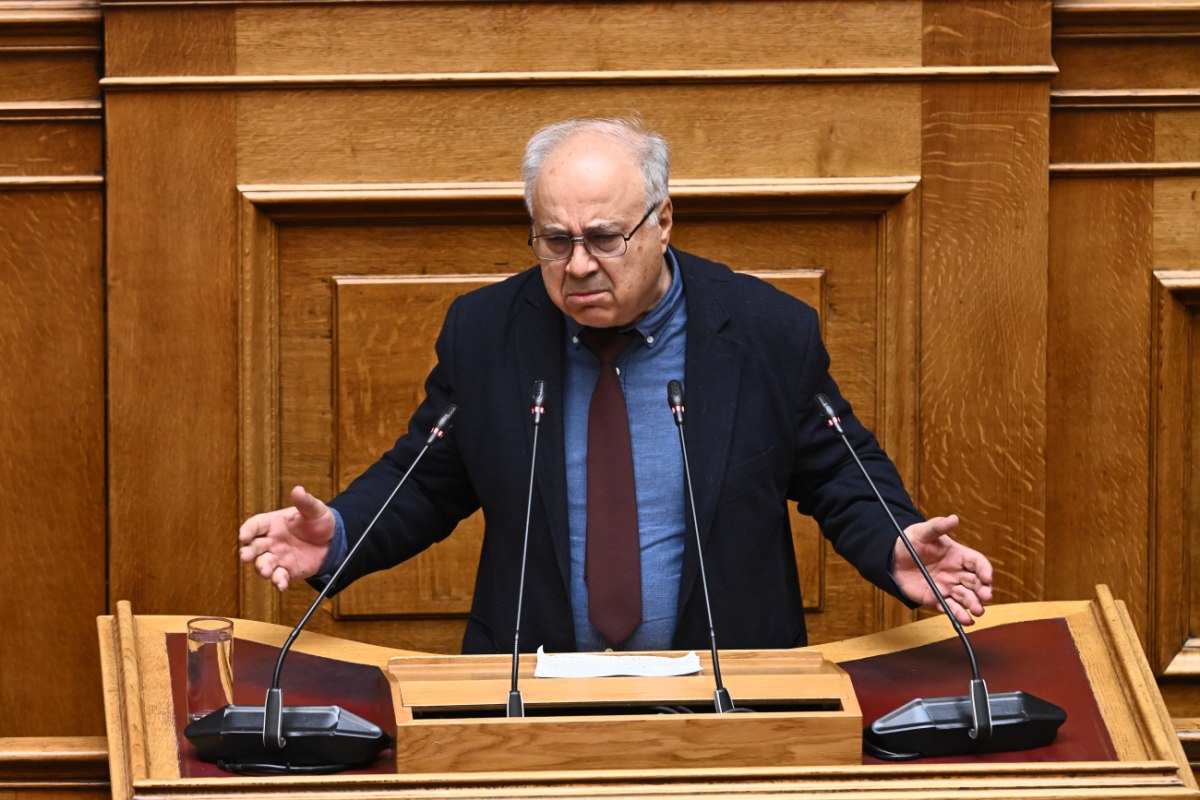 Το ΠΑΣΟΚ διέγραψε τον Π.Παρασκευαΐδη μετά τις δηλώσεις του για «συνεργασία ακόμα και με δικτατορικά καθεστώτα»